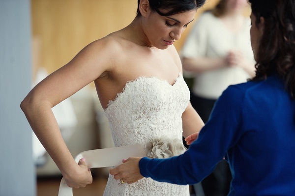 try-on-your-wedding-dress